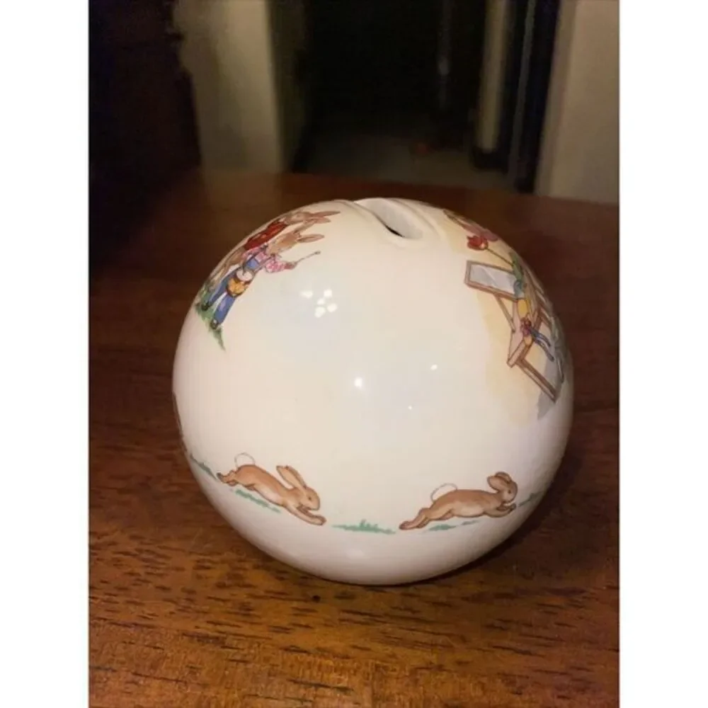 Bunnykins Royal Doulton 1984‎ Vintage Porcelain Round Coin Bank